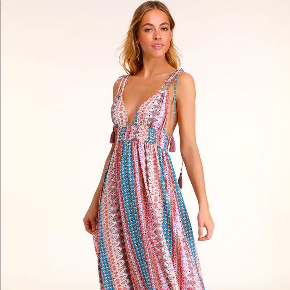EUC LULUS Maxin’ Relaxin’ Multi Print Maxi Dress